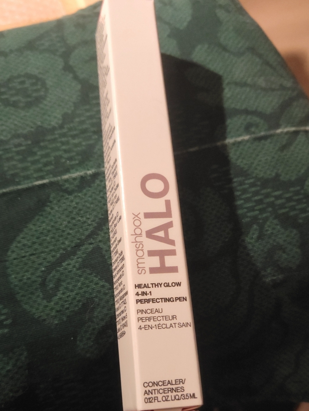 Smashbox HALO Concealer Pen 2 shades to choose